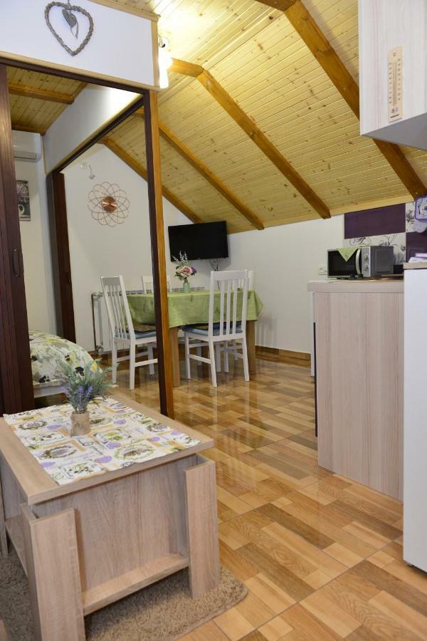 Apartmani Miscevic Josipdol Dış mekan fotoğraf